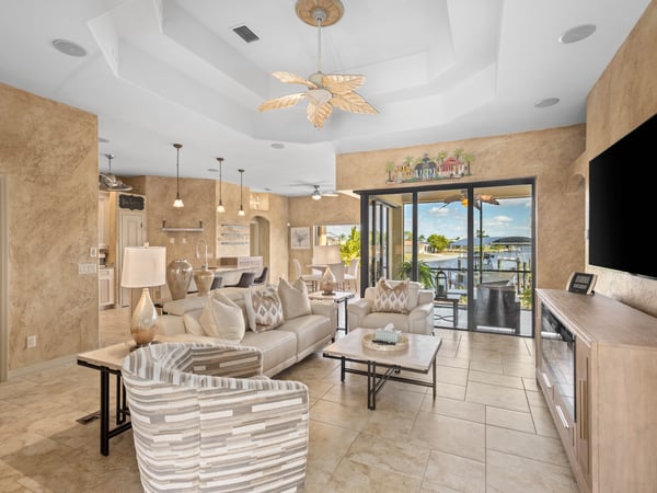150 Cousley Dr SE, Port Charlotte, FL