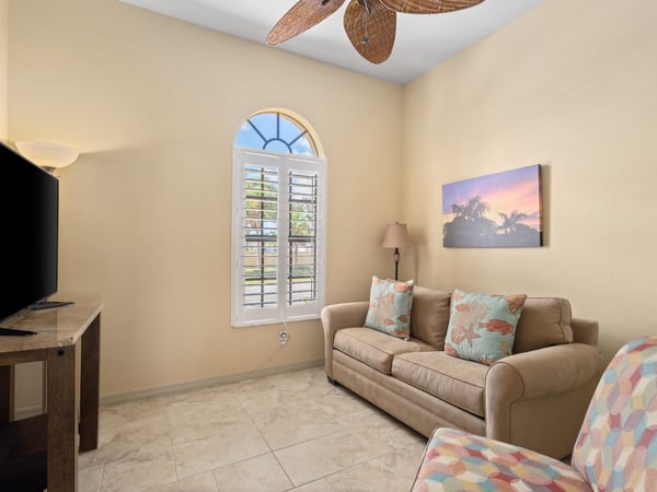 150 Cousley Dr SE, Port Charlotte, FL