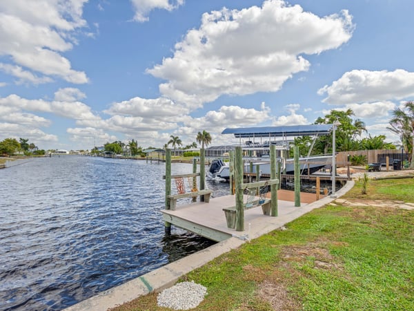 150 Cousley Dr SE, Port Charlotte, FL