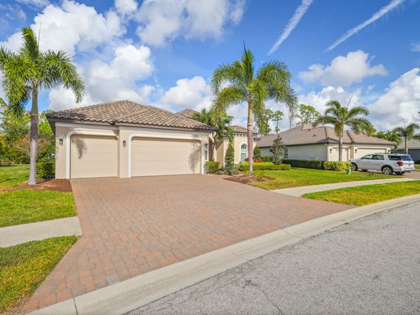 13350 Campanile Ct, Venice, FL