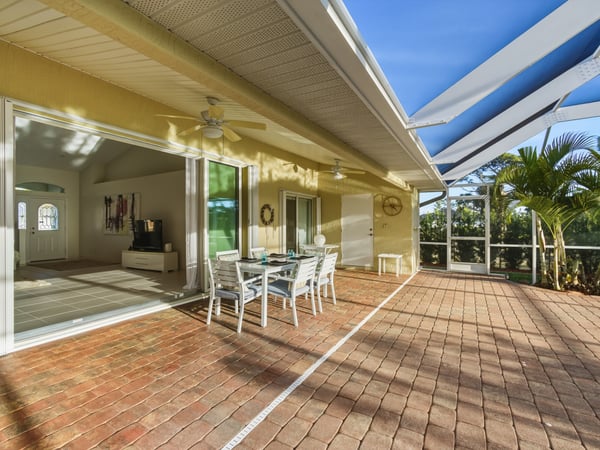 112 Tournament Rd, Rotonda West, FL
