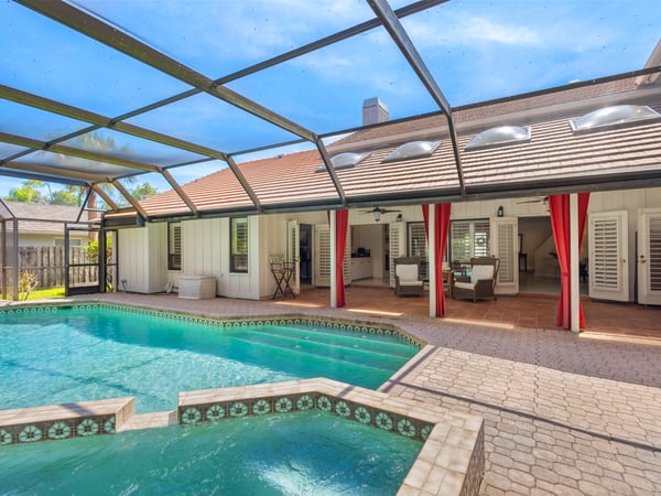 4937 Landings Ct, Sarasota, FL