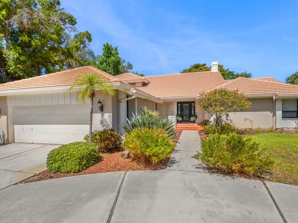 4937 Landings Ct, Sarasota, FL