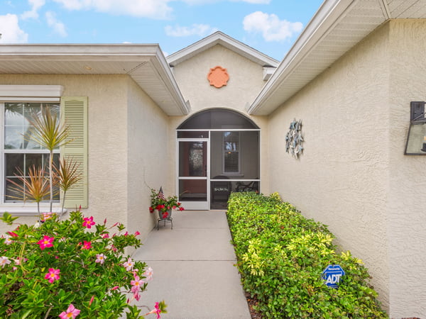 117 Beau Rivage Dr, Rotonda West, FL