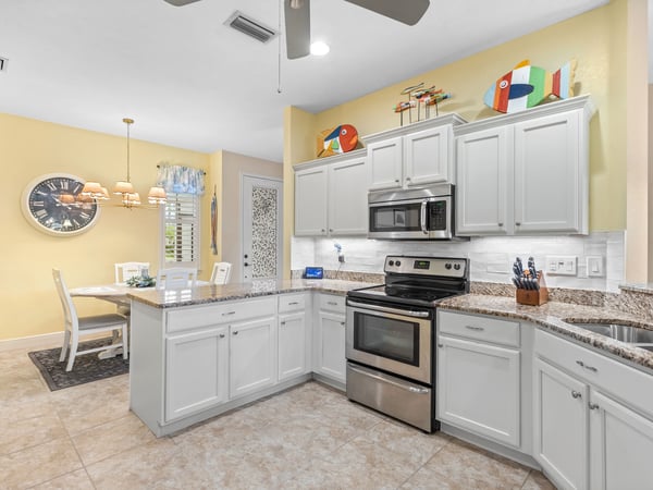 117 Beau Rivage Dr, Rotonda West, FL