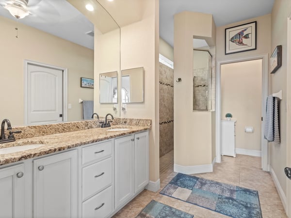 117 Beau Rivage Dr, Rotonda West, FL