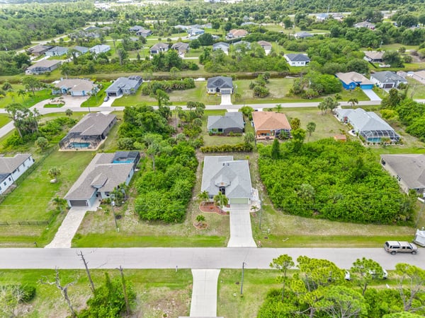 117 Beau Rivage Dr, Rotonda West, FL