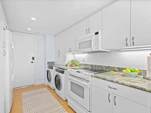 603 Longboat Club Rd Unit 202N, Longboat Key, FL