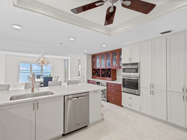 2450 Harbourside Dr, Unit 244, Longboat Key, FL