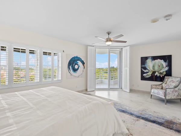 2450 Harbourside Dr, Unit 244, Longboat Key, FL