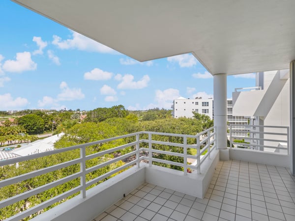 2450 Harbourside Dr, Unit 244, Longboat Key, FL