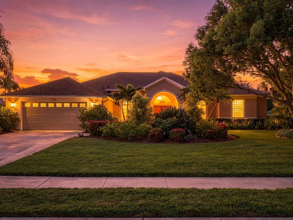 7215 Pine Valley St, Bradenton, FL
