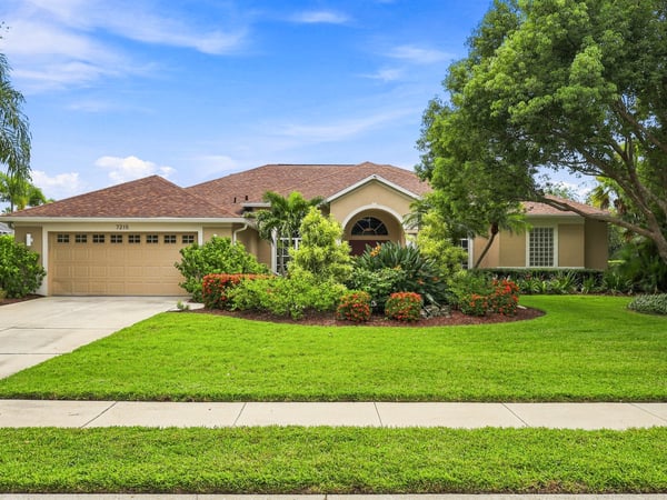 7215 Pine Valley St, Bradenton, FL