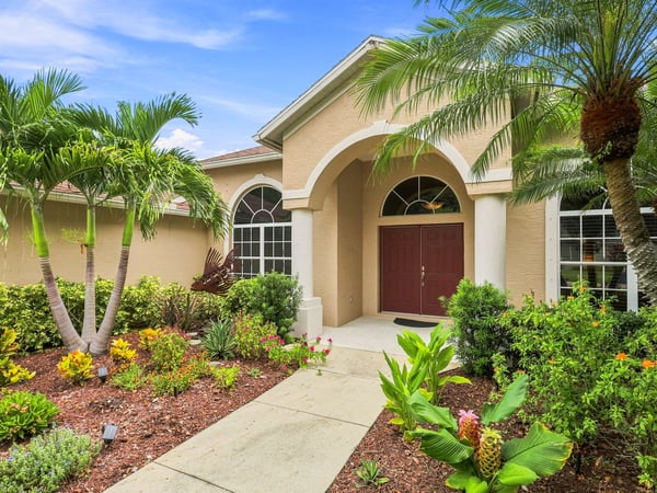 7215 Pine Valley St, Bradenton, FL