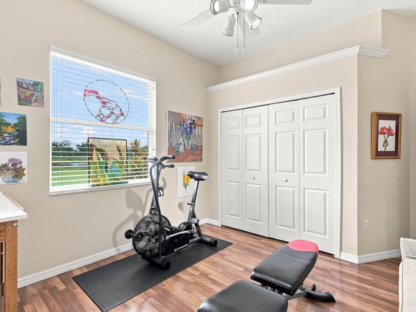 7215 Pine Valley St, Bradenton, FL