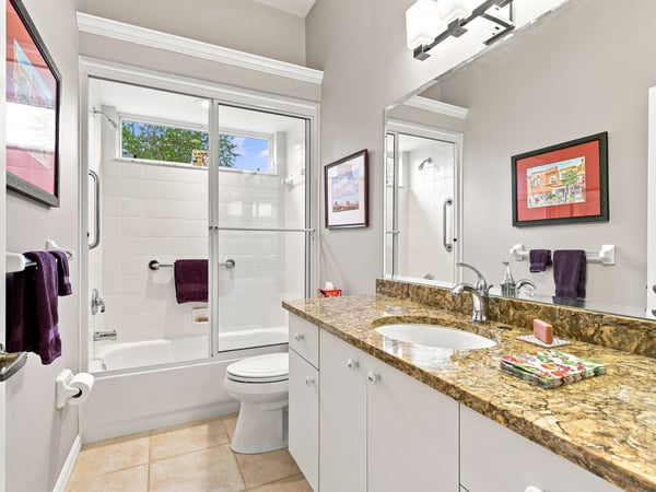 7215 Pine Valley St, Bradenton, FL