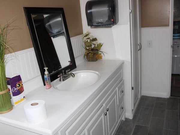 44943 10th St West, Lancaster, CA
