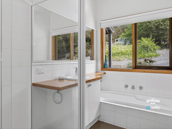 3 Beard Street, Outrim, VIC