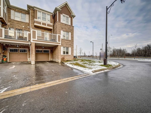 1593 Leblanc Court, Milton, ON