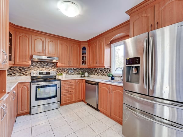1564 Somergrove Cres, Pickering, ON