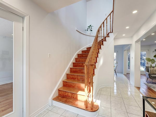 1564 Somergrove Cres, Pickering, ON