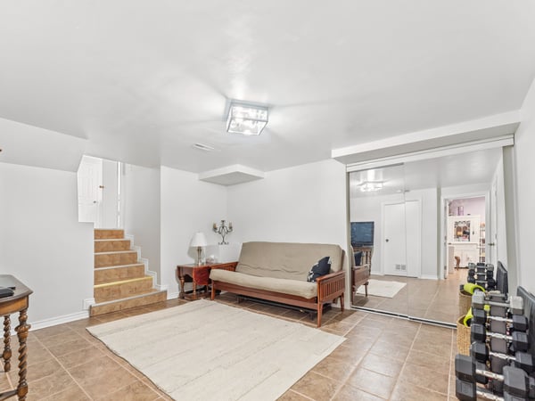 1621 Warren Drive, Mississauga, ON