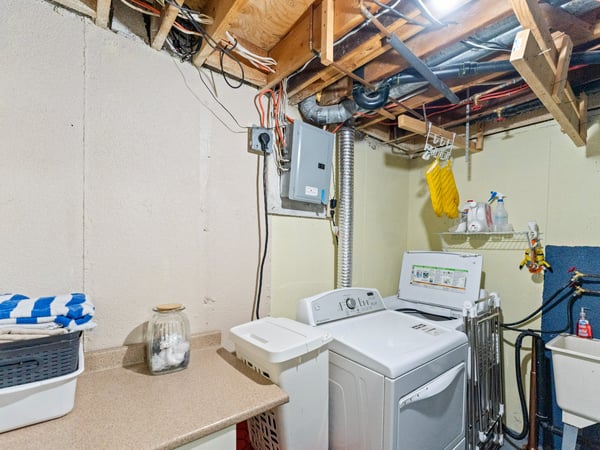 1621 Warren Drive, Mississauga, ON