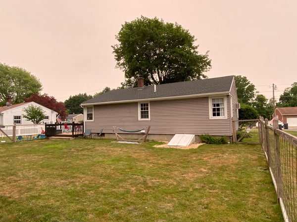 35 Airport Rd, North Grafton, MA