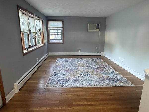 35 Airport Rd, North Grafton, MA