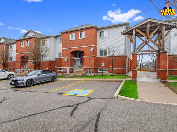 235 Ferndale Dr S 13, Barrie, ON