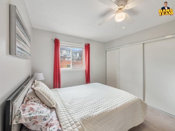 235 Ferndale Dr S 13, Barrie, ON