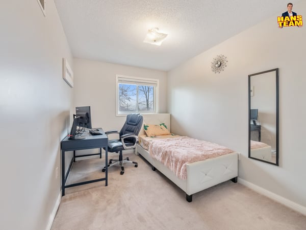 235 Ferndale Dr S 13, Barrie, ON