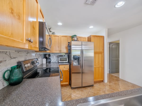 87-1126 Anaha St, Waianae, HI