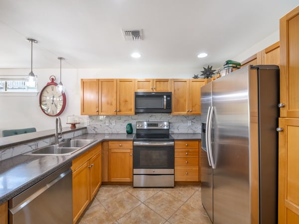 87-1126 Anaha St, Waianae, HI