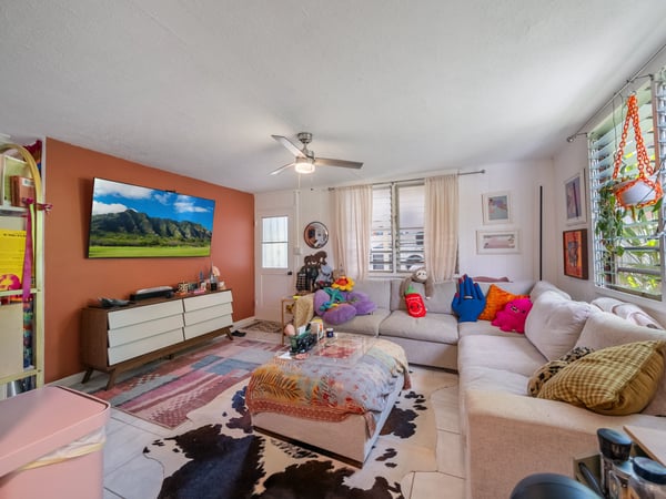 71 Kawananakoa Pl, Honolulu, HI