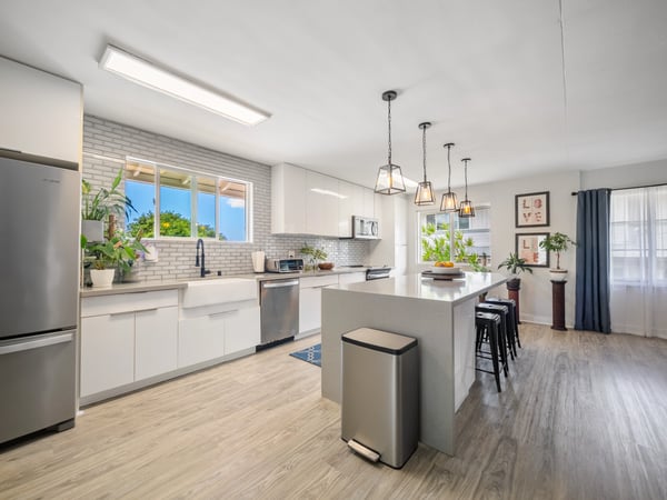 71 Kawananakoa Pl, Honolulu, HI