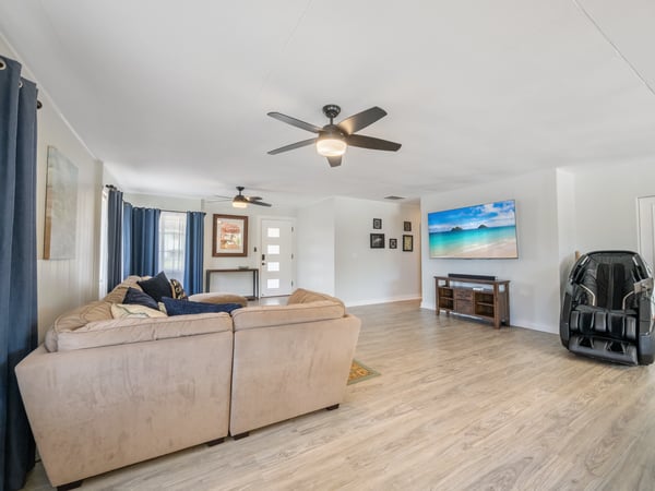 71 Kawananakoa Pl, Honolulu, HI