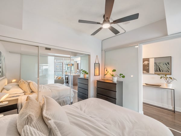 169 Fort York Blvd #918, Toronto, ON