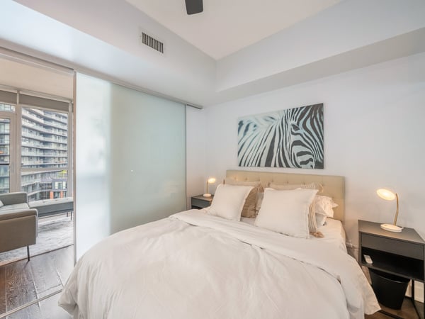 169 Fort York Blvd #918, Toronto, ON