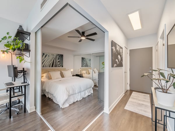 169 Fort York Blvd #918, Toronto, ON