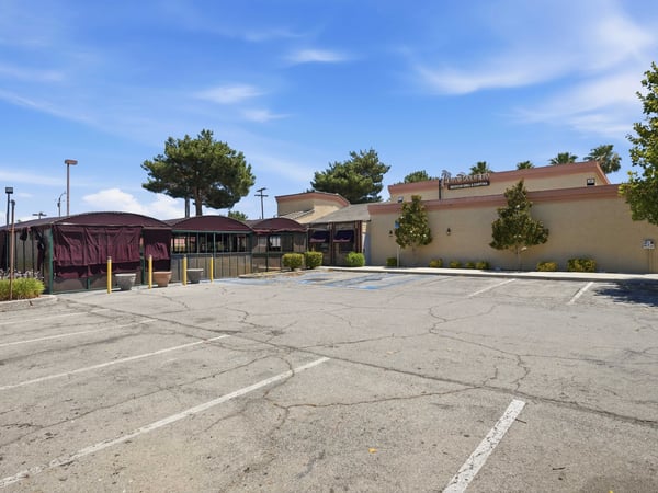 2162 E Palmdale Blvd., Palmdale, CA