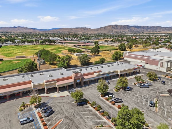 2140 E Palmdale Blvd., Palmdale, CA