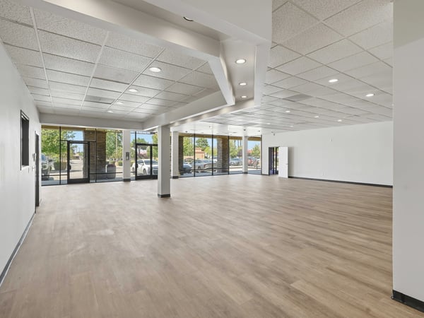 2140 E Palmdale Blvd., Palmdale, CA