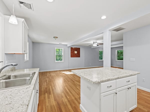 25 Kennerson Reservoir Road, Eastford, CT