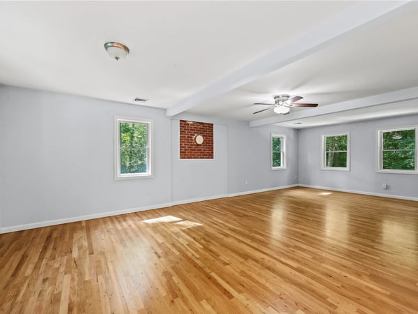 25 Kennerson Reservoir Road, Eastford, CT
