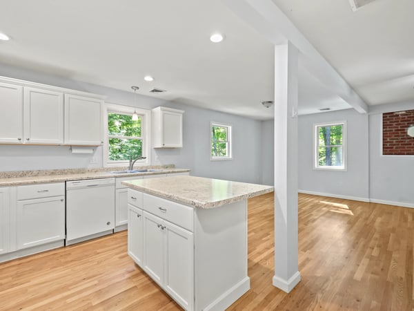 25 Kennerson Reservoir Road, Eastford, CT