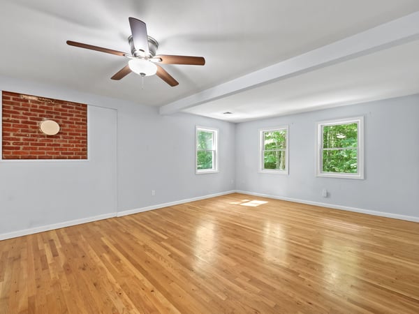 25 Kennerson Reservoir Road, Eastford, CT