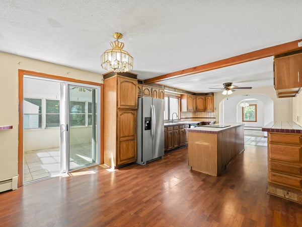 521 West Wolcott Avenue, Windsor, CT