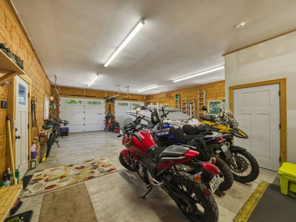 201 Rollins Rd, Newbury, NH