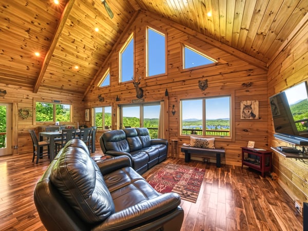 201 Rollins Rd, Newbury, NH